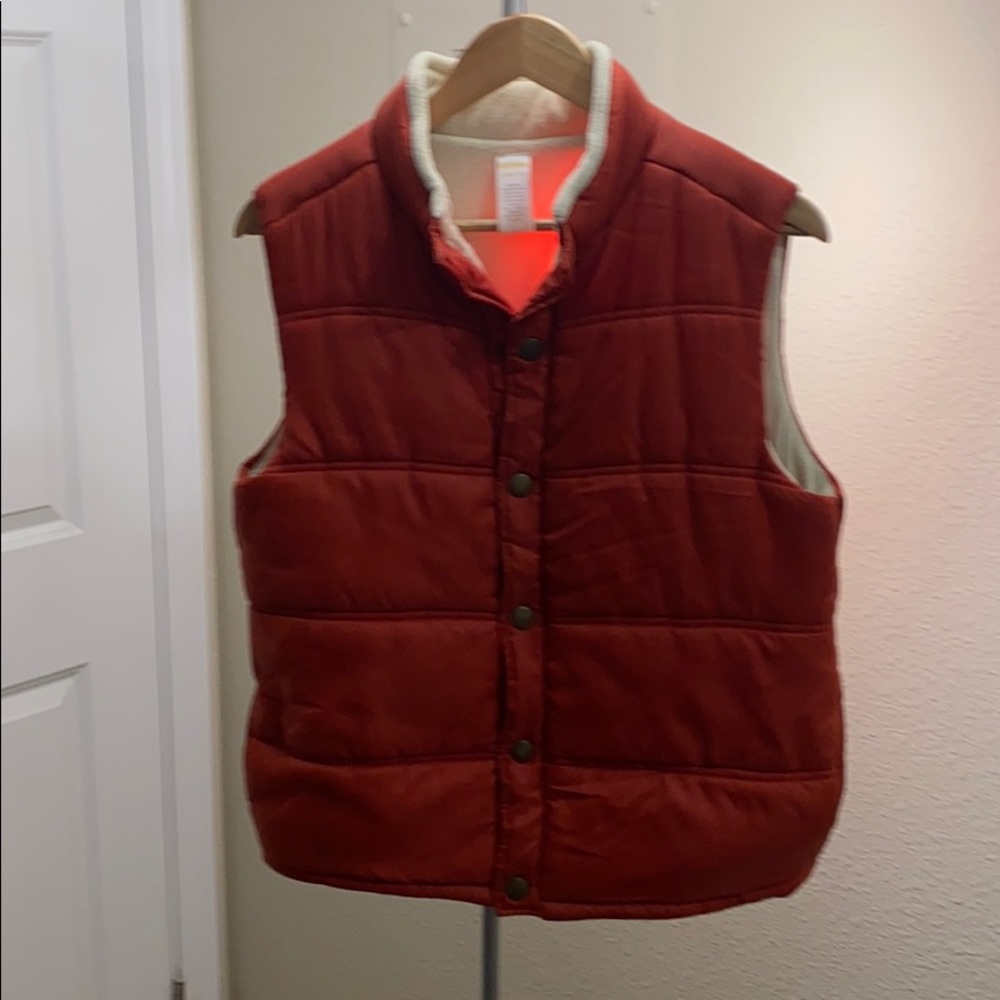 Sherpa Jacket with cold protective gear